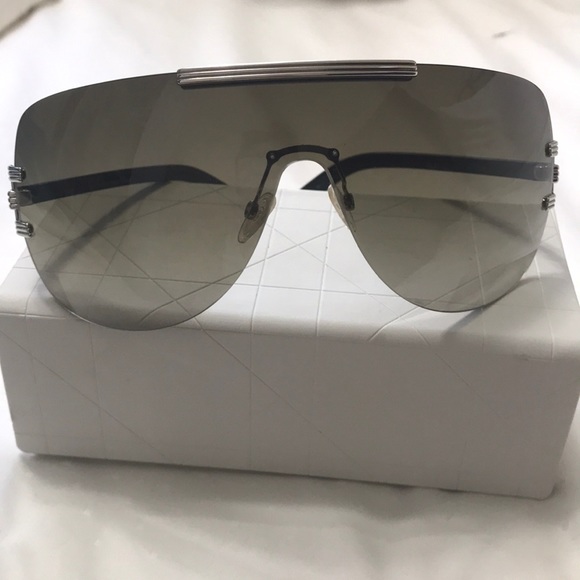 Dior sunglasses - Picture 2 of 8